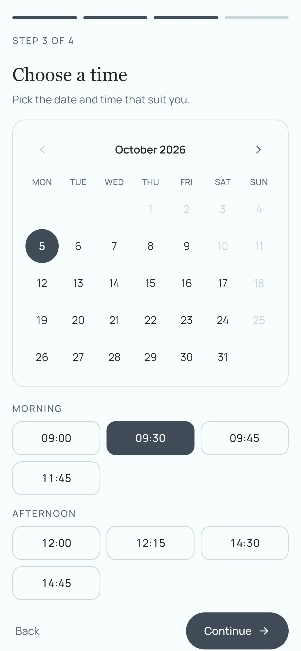 Online booking on a phone: choosing a date and a free time